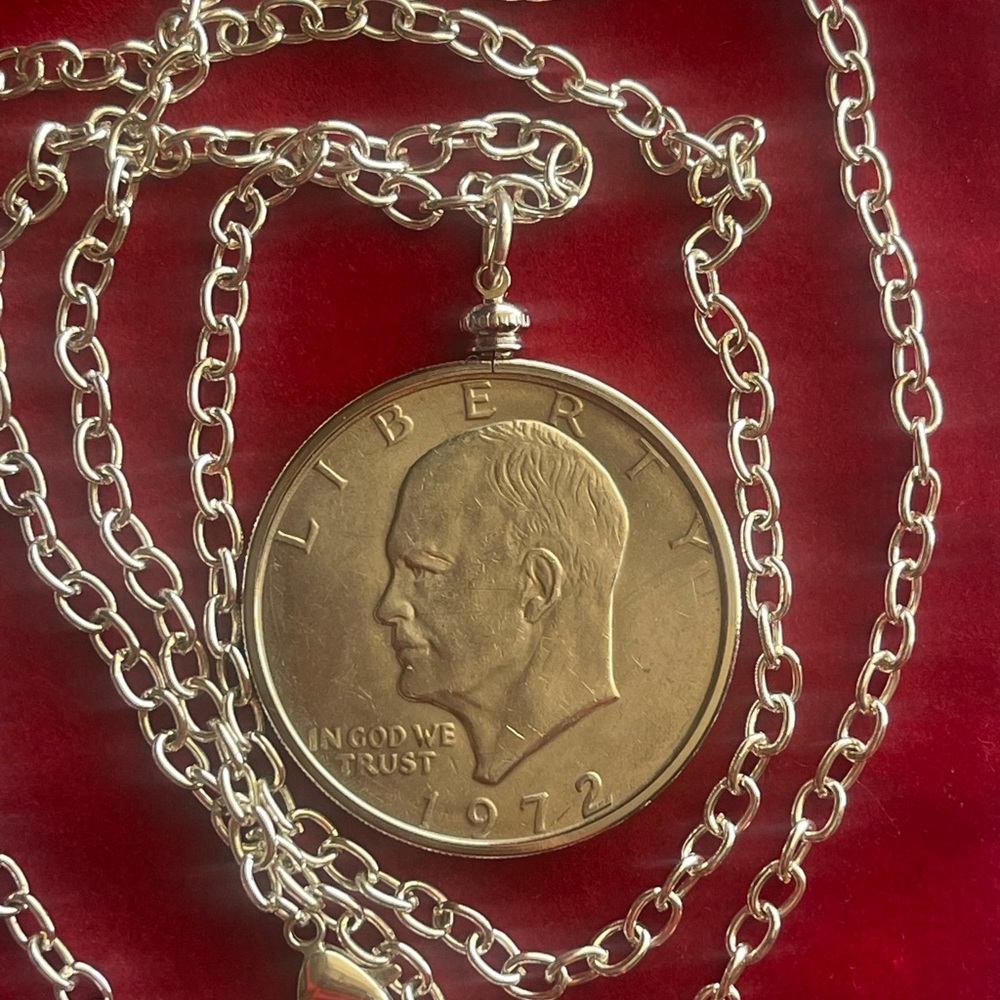 Exceptional beauty Dollar coin pendant necklace